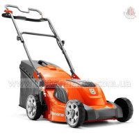 Аккумуляторная газонокосилка Husqvarna LC 247iX